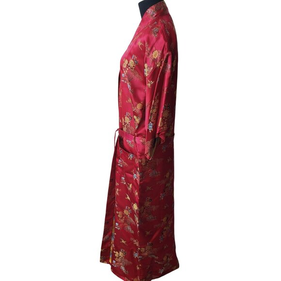 Vintage Red Embroidered Long Kimono Robe with Belt Made in China - Picture 5 of 13
